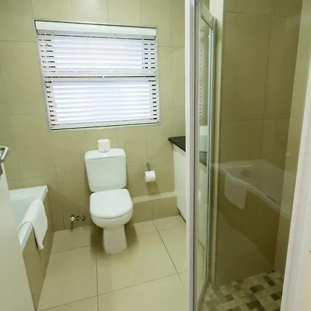 Laguna Grove Holiday Rentals Knysna Exterior foto