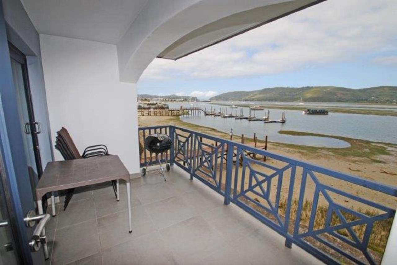 Laguna Grove Apartment